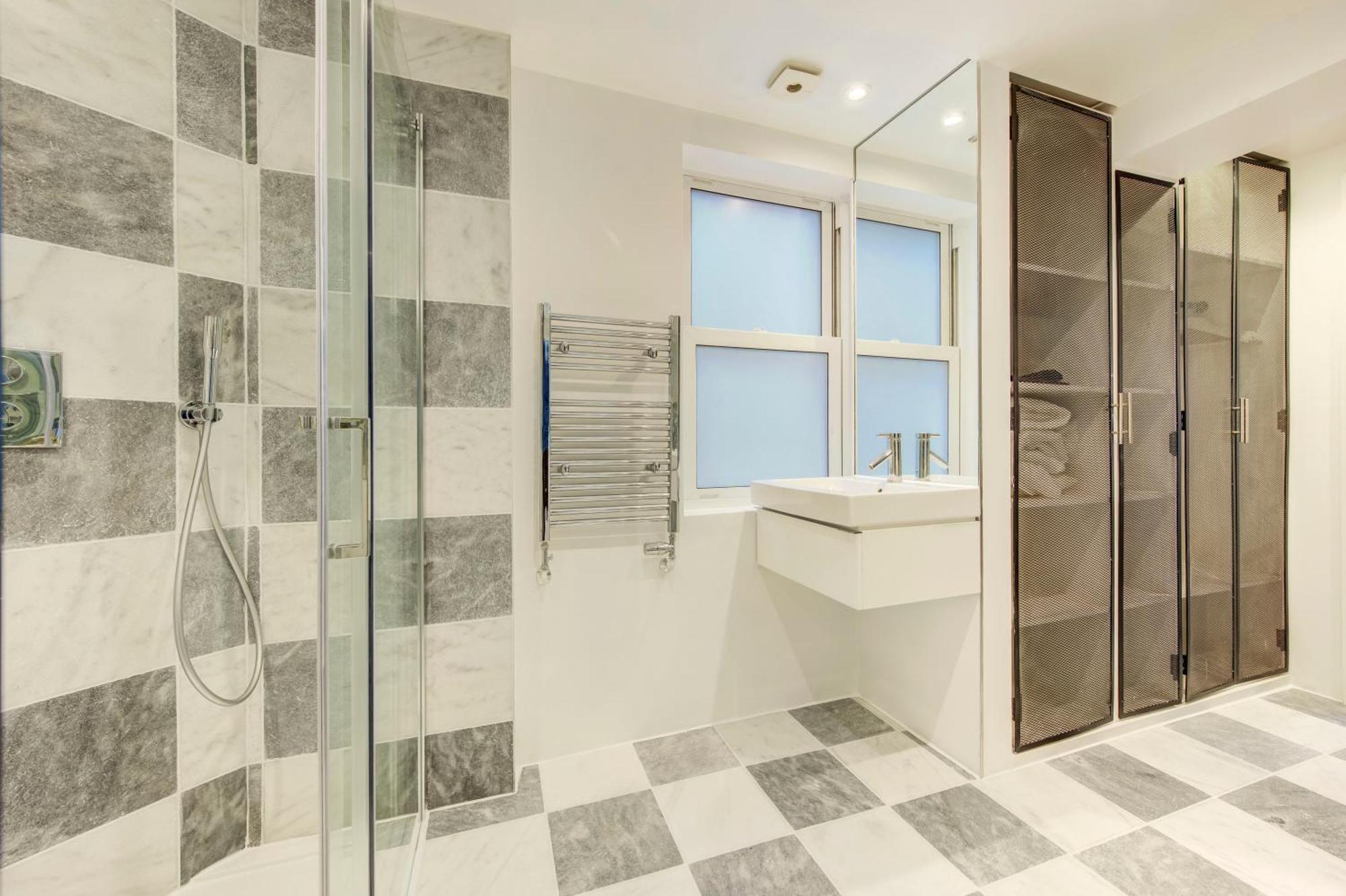 Prime Location Marylebone 4 Bed Designer Flat Appartamento *